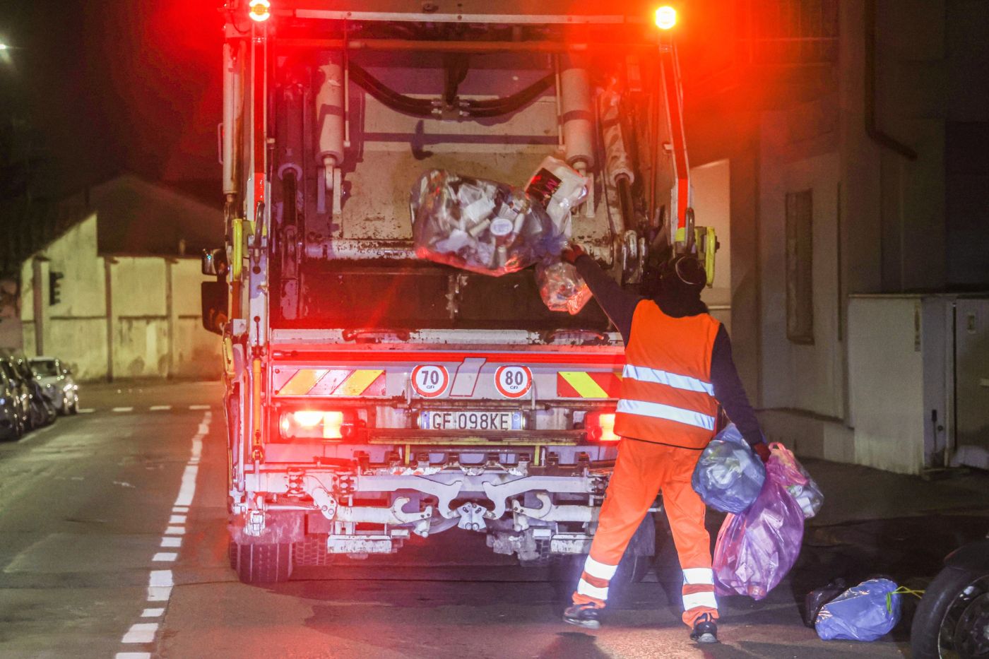 Lotta all'evasione dei rifiuti a Scandicci: impennata di controlli sulla Tari